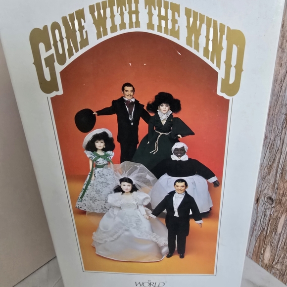 Gone with the Wind Limited Edition Doll - 1989 - Picture 2 of 2